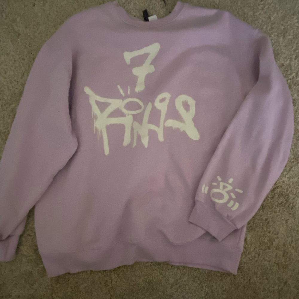 Ariana Grande 7 Rings Crewneck